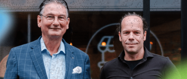Ondernemer Edward Boegheim (R) met zijn OKB-coach Dinant Fase (L)